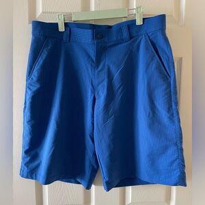 Under Armour shorts • Mens size 36